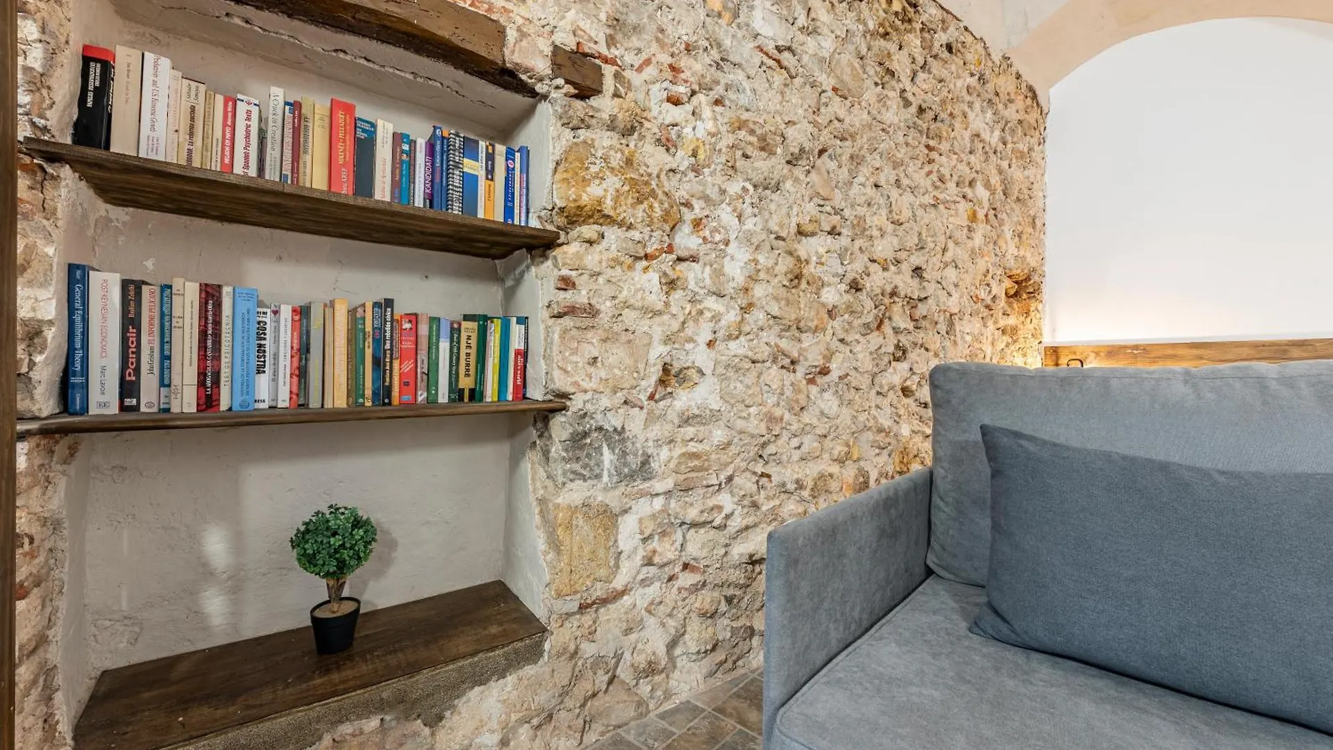 Old Town Experience Central Studio Tarragona İspanya