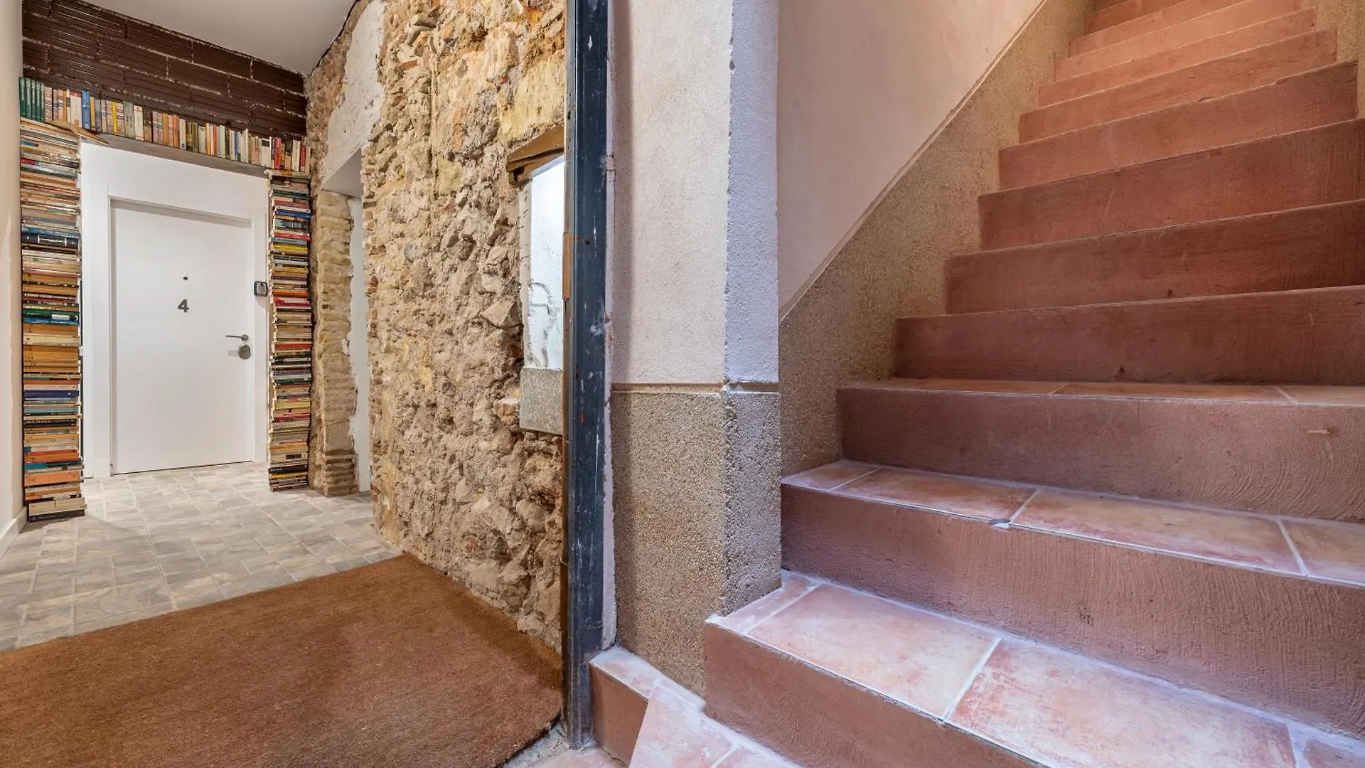 Old Town Experience Central Studio Tarragona 0*,  İspanya